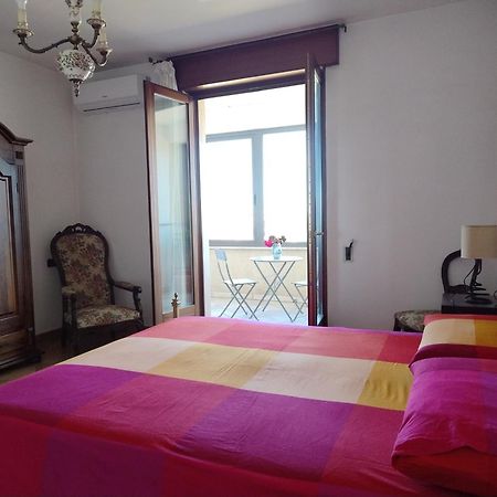 Favolosa Casa Con Terrazza, Idromassaggio, Cortile E Garage Auto 카로비그노 외부 사진